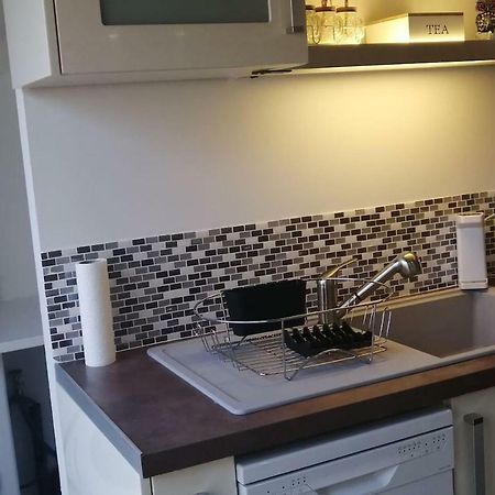 Maison F2, Neuve Au Calme Avec Jardinet Ла Кро Екстериор снимка