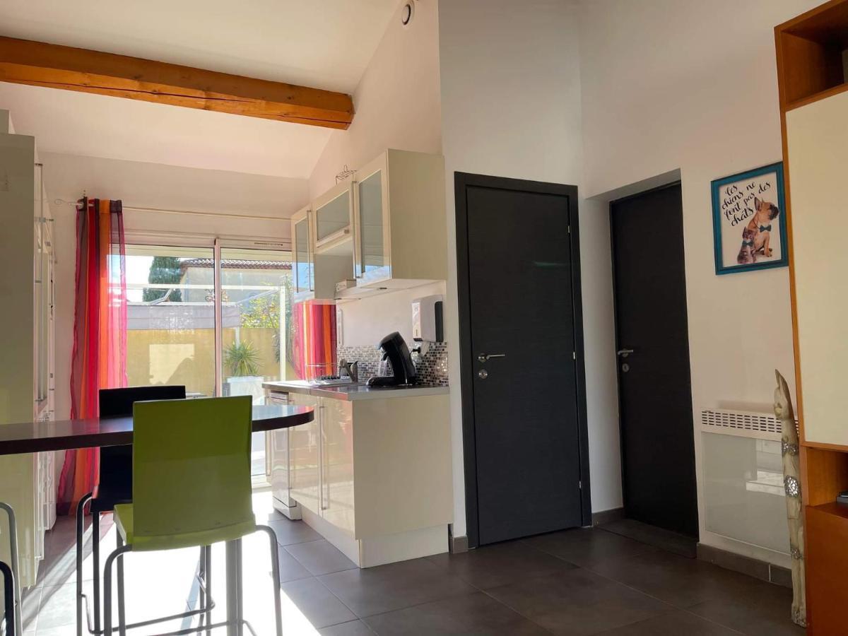 Maison F2, Neuve Au Calme Avec Jardinet Ла Кро Екстериор снимка